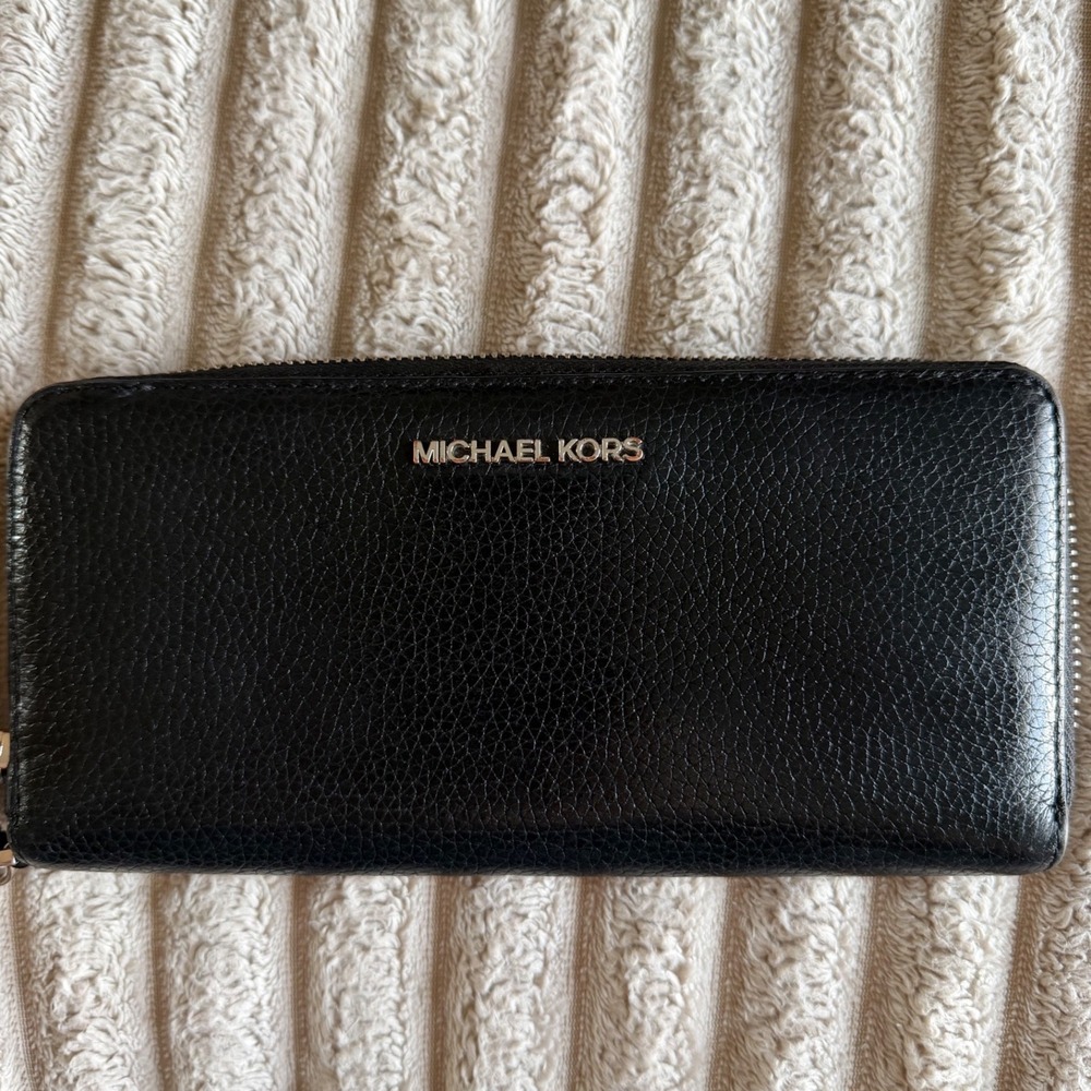 Michael Kors Black Pebbled Leather Zip Around Continental Wallet Silver Hardware